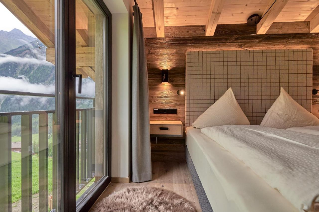 Three-Bedroom Chalet,1032508520:JPEG