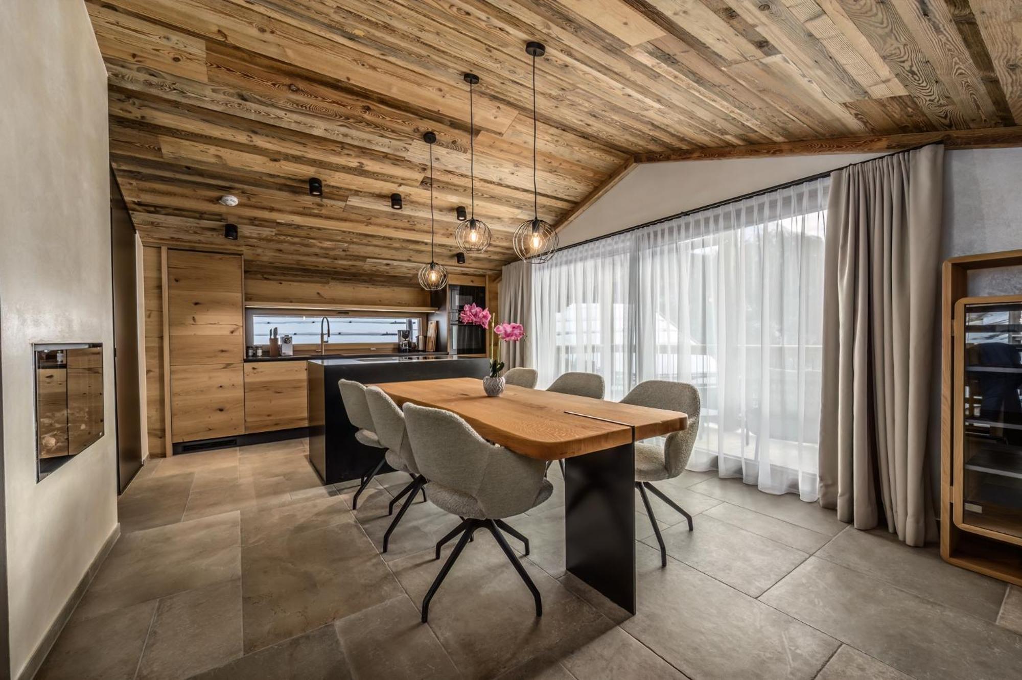 Three-Bedroom Chalet,1743318151:JPEG