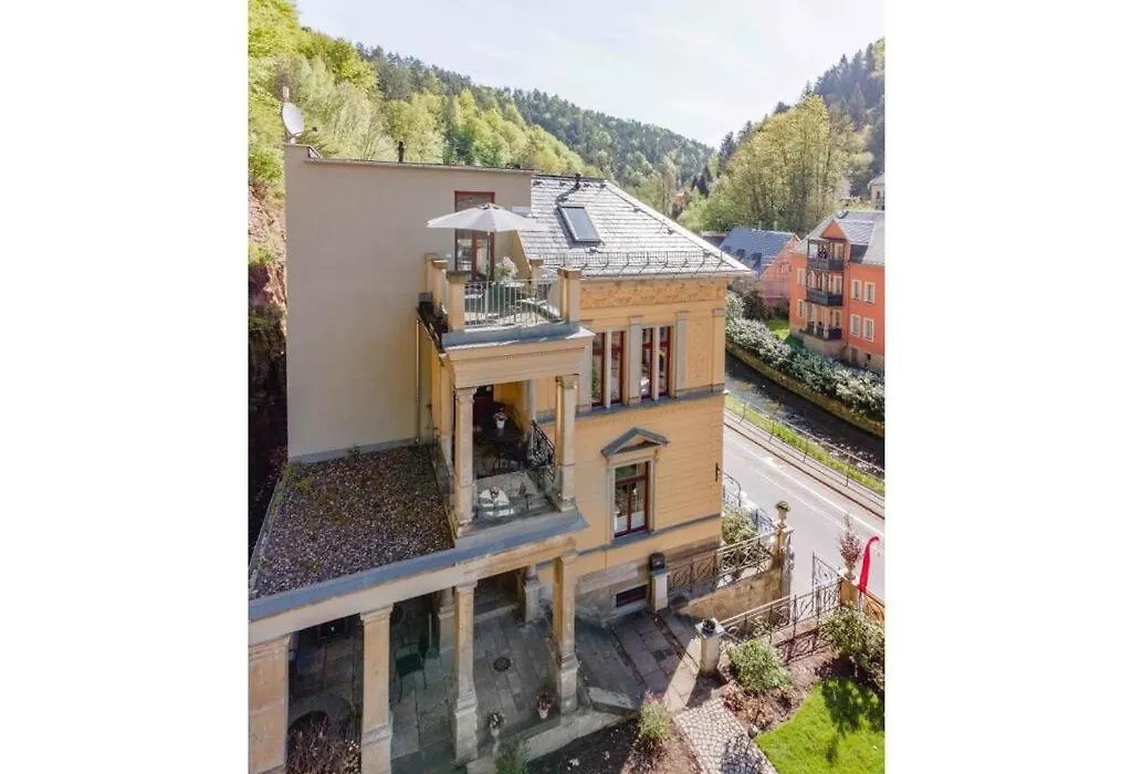 Villa Emma Comfortable Holiday Residence-1