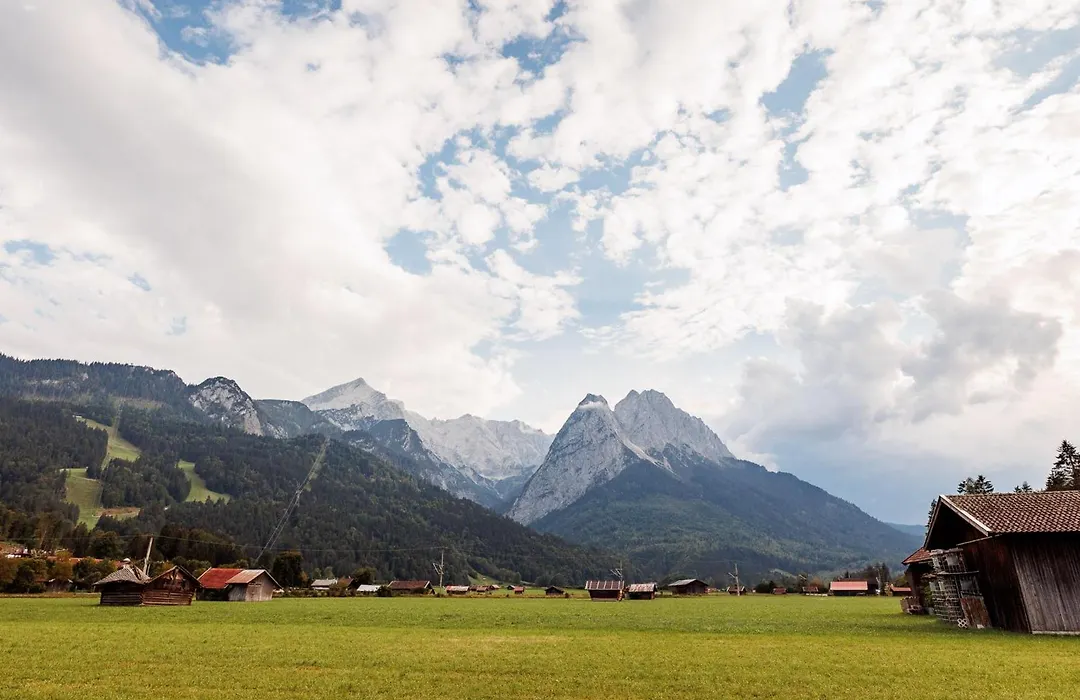 Haus mit wunderschönem Ausblick und Garten-1
