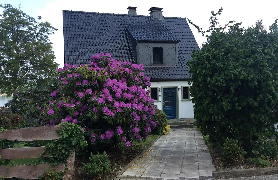Ferienhaus Dell-1