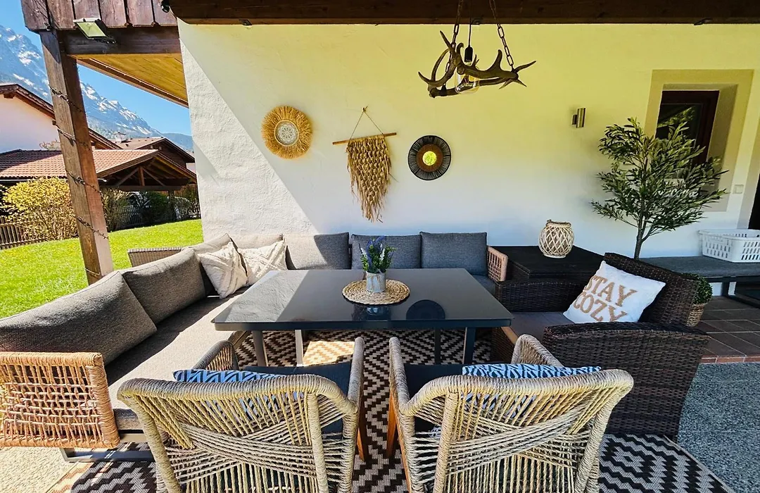 Ferienhaus Alpenperle-1