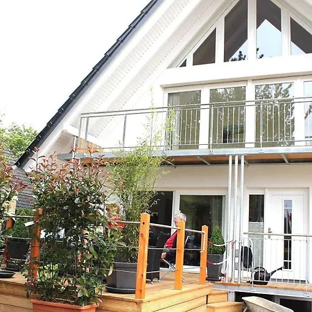 L1 - Ferienhaus Lindenstrasse 1 - Feriendomizil Hollich-3