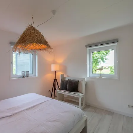 Bungalow In Callantsoog Near The Beach-3