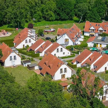 Ferienpark Freesenbruch Reihenhaus 6a - Möwe-3